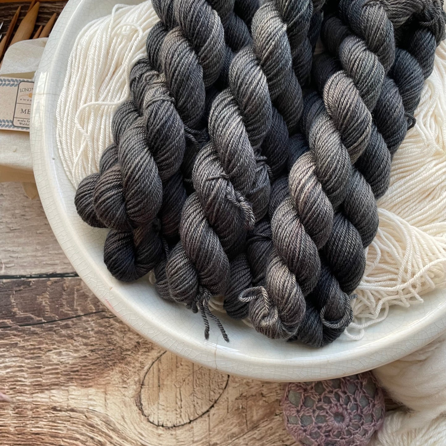 Cottage Fingering Mini Skein